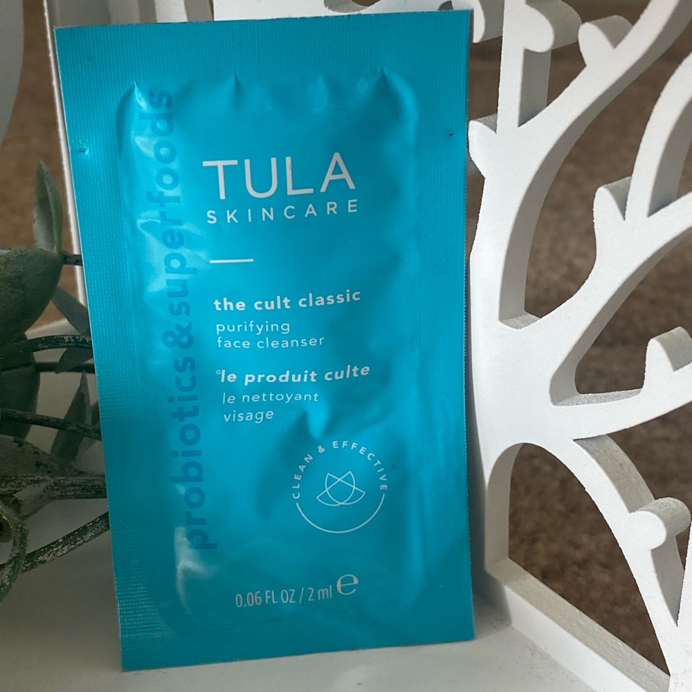 Tula skincare the cult classic purifying cleanser SAMPLE
